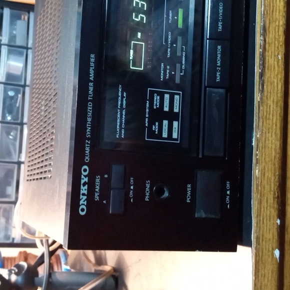 Onkyo quartz synthesized tuner amplifier - Picture 2 of 7